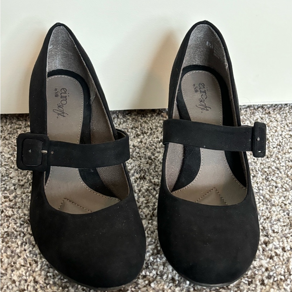Eurosoft by Sofft Suede Black Heels Size 8.5 Women’s